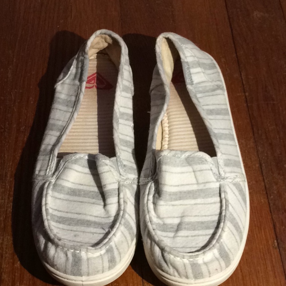 Roxy slip on shoes !